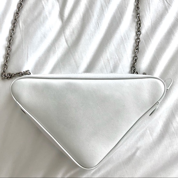 BALENCIAGA WHITE TRIANGLE CROSSBODY CHAIN BAG - Picture 3 of 6